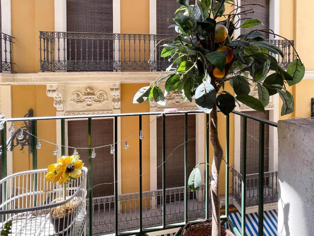 Apartamento Con Mucho Encanto En Pleno Centro Alicante Eksteriør billede